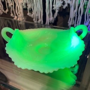 Fenton Uranium Glass Nappy Dish